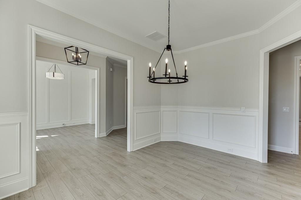 450 Thunder Road Property Photo 8
