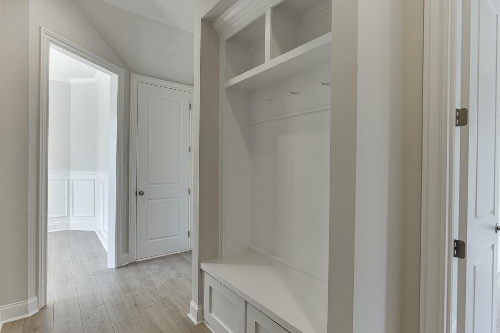 450 Thunder Road Property Photo 24