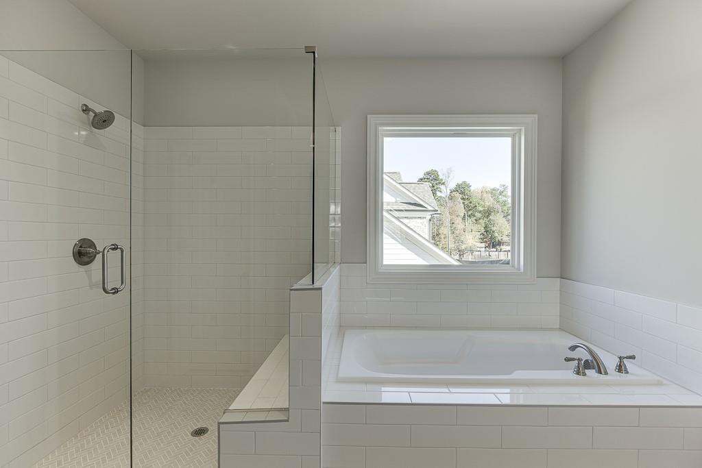 450 Thunder Road Property Photo 48