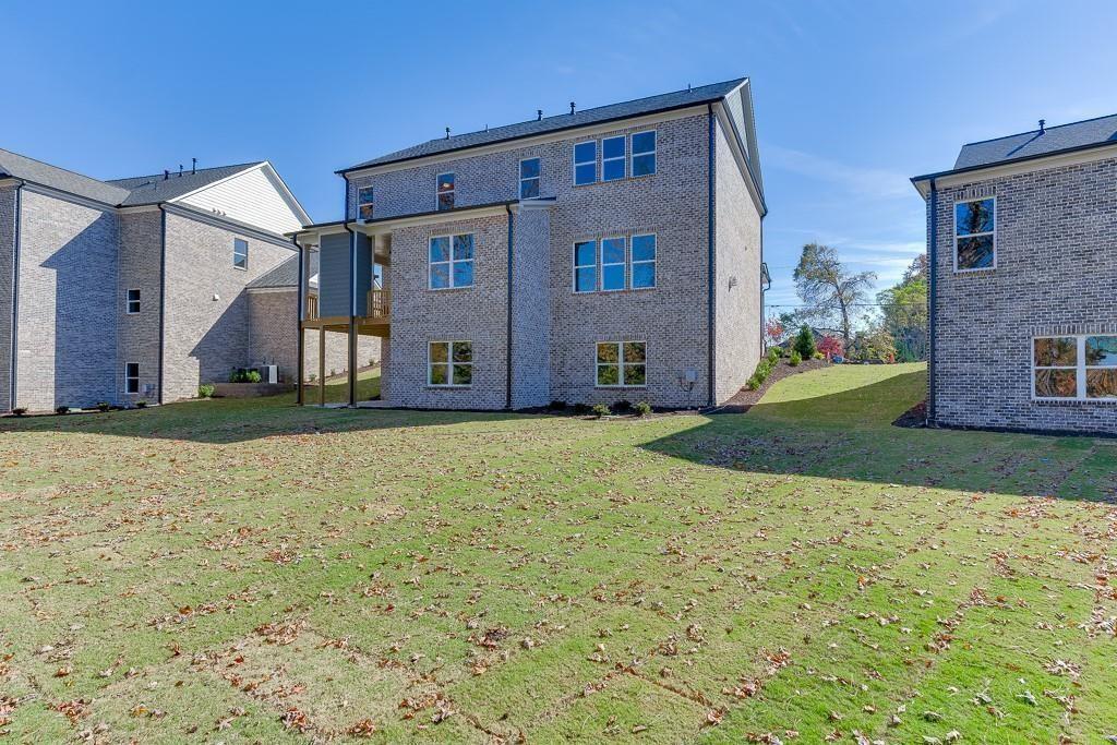 450 Thunder Road Property Photo 56