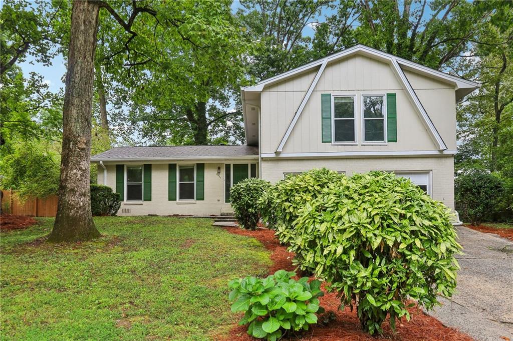 2896 Haverford Lane Se Property Photo 1