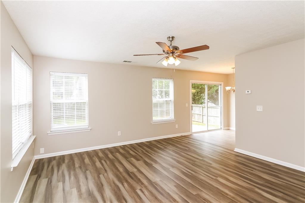 127 Silver Fox Trail Property Photo 9