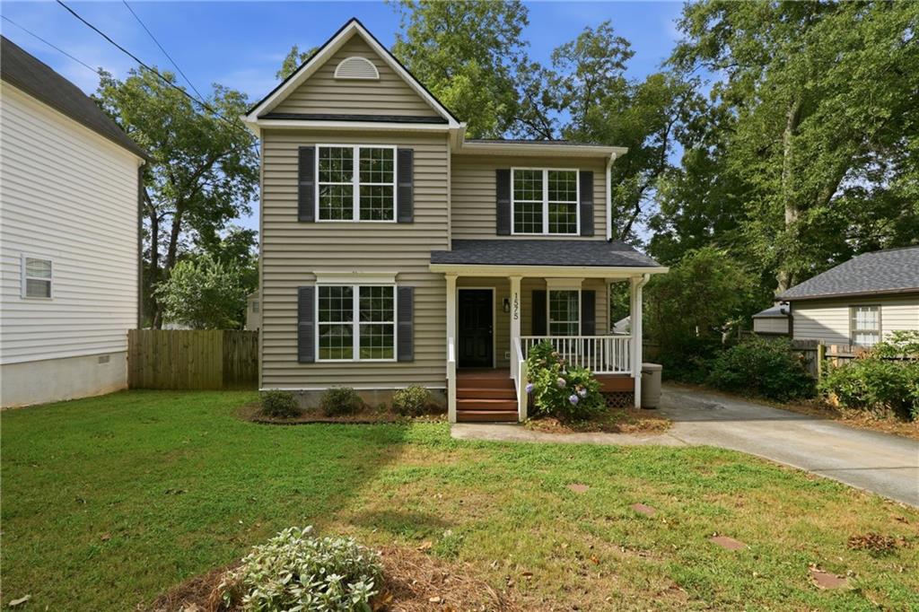 1575 Liberty Avenue Se Property Photo 1