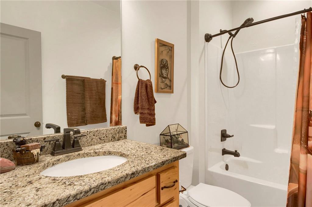 2406 Winterview Ridge Property Photo 20