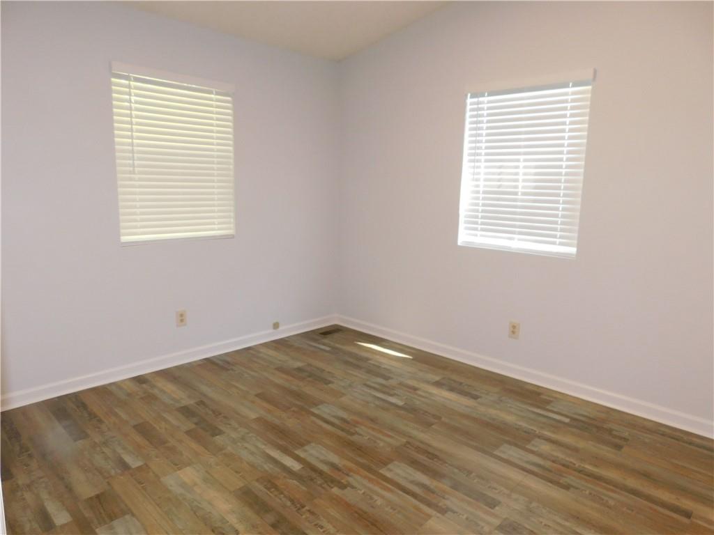 137 Riverside Circle Unit 19 Property Photo 10