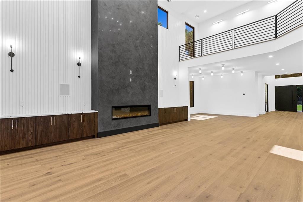 5 Whitehead Road Property Photo 34