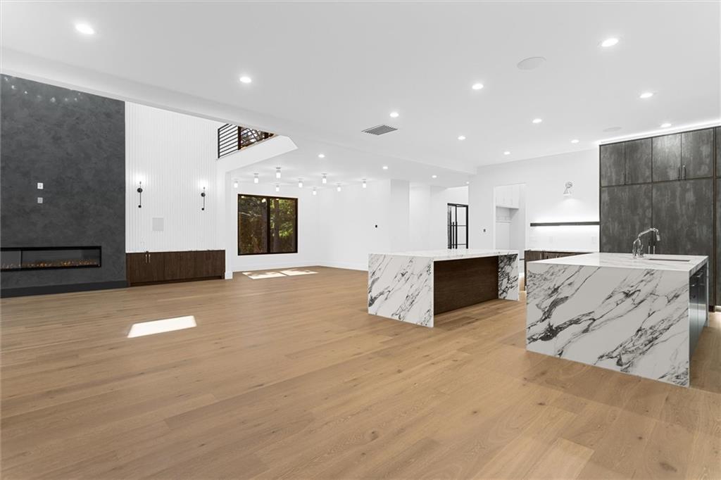 5 Whitehead Road Property Photo 39