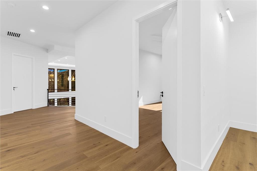 5 Whitehead Road Property Photo 52