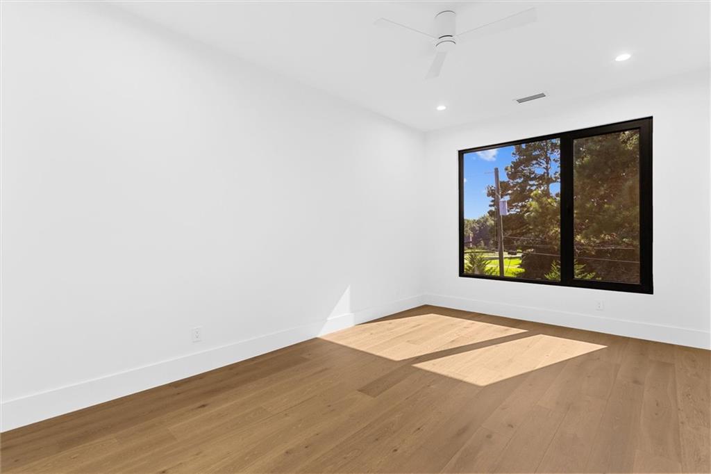 5 Whitehead Road Property Photo 53