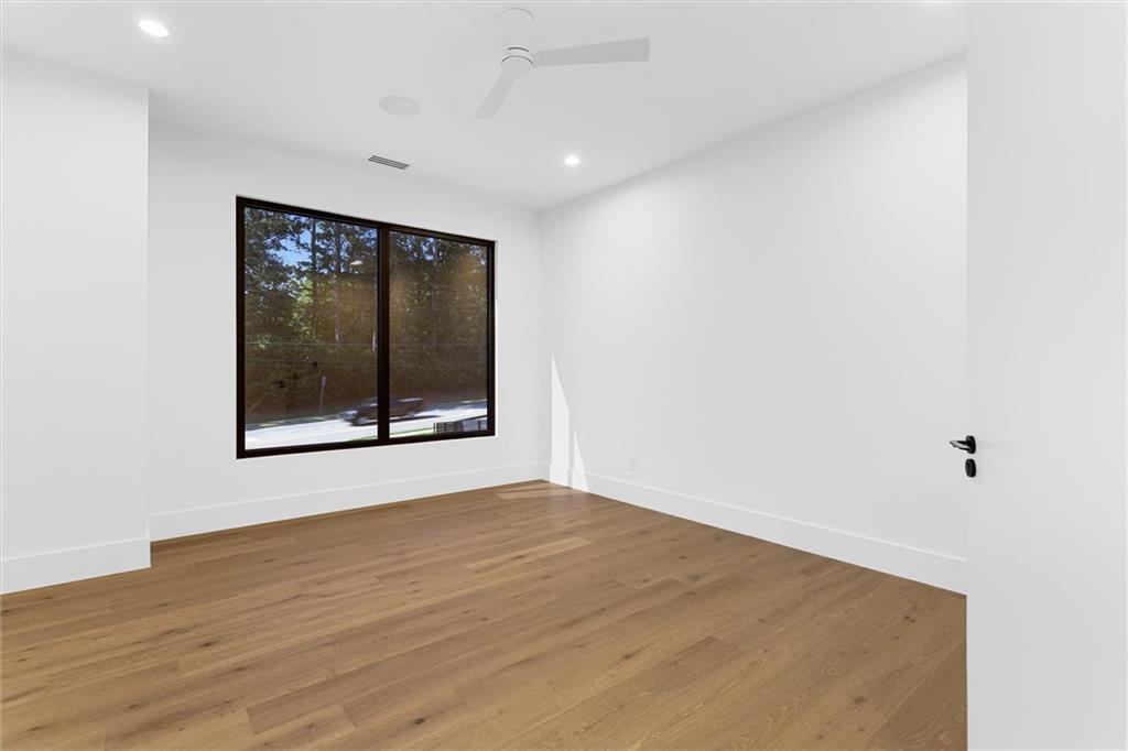 5 Whitehead Road Property Photo 59
