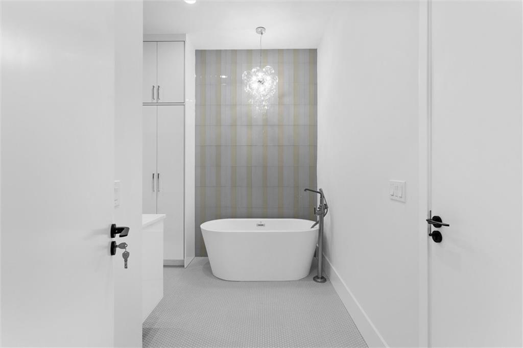 5 Whitehead Road Property Photo 67