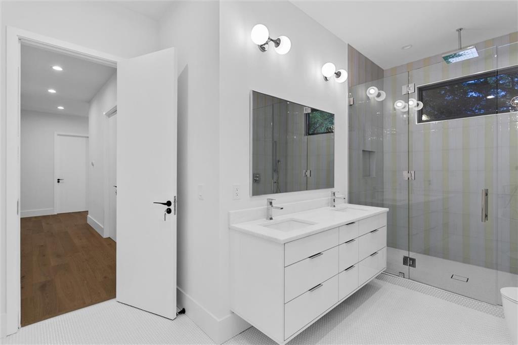 5 Whitehead Road Property Photo 68