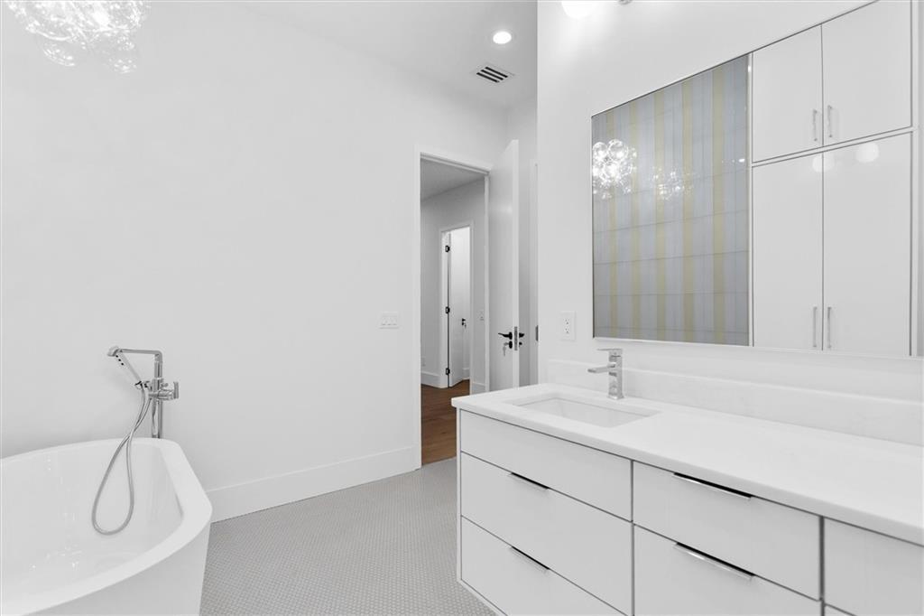 5 Whitehead Road Property Photo 70