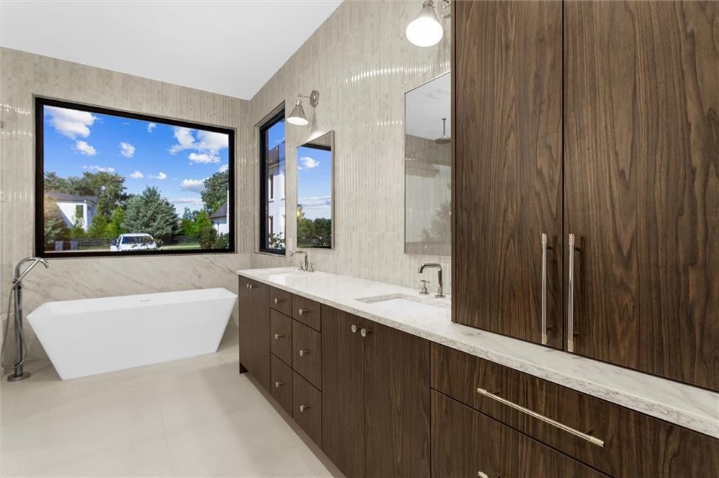 5 Whitehead Road Property Photo 78
