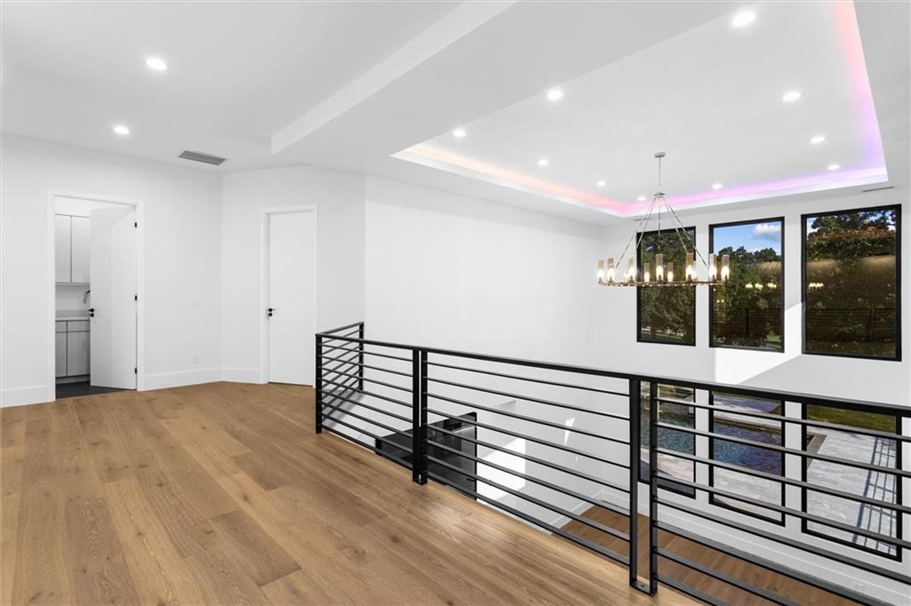 5 Whitehead Road Property Photo 87