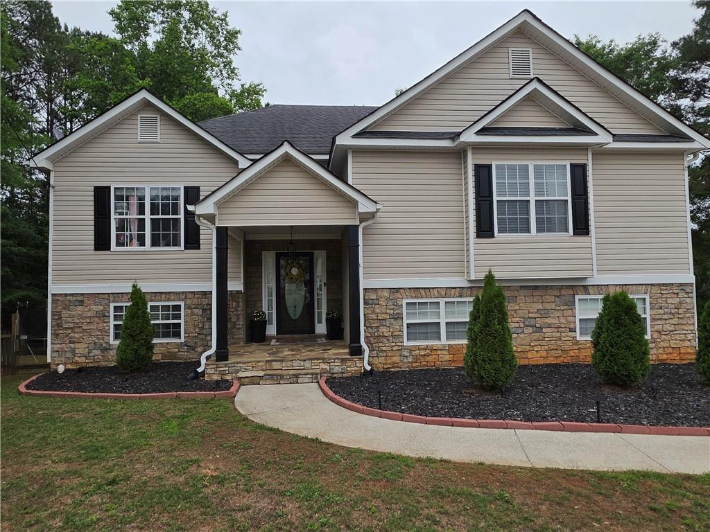 1005 Creek Run Place Property Photo 1