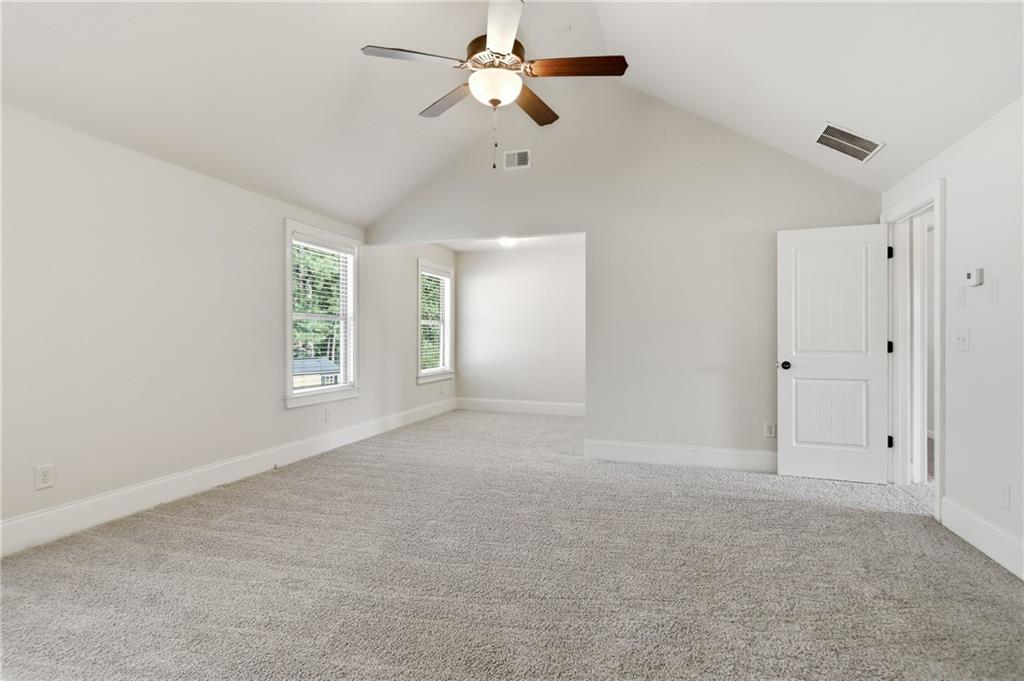 157 Ashbury Circle Property Photo 4