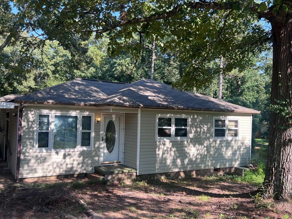 6055 Blackhawk Trail Se Property Photo 1