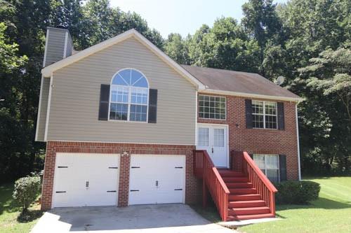 1094 Sugarcreek Way Property Photo 1