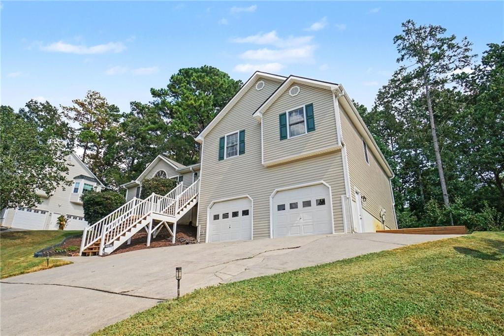 1030 Queensbury Run Property Photo 6