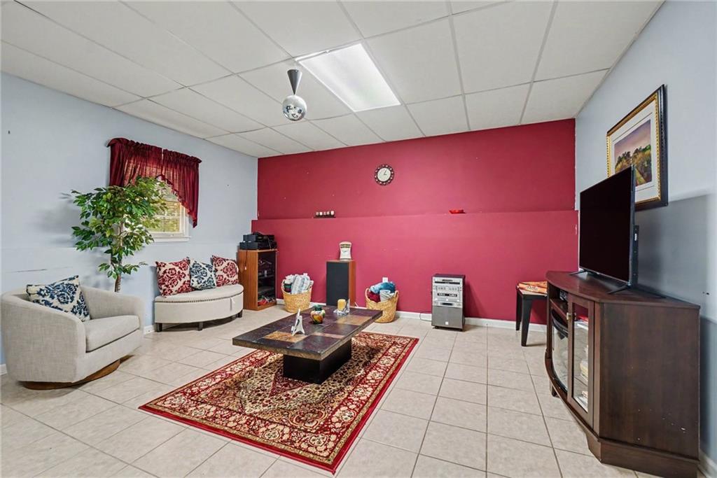 1030 Queensbury Run Property Photo 14