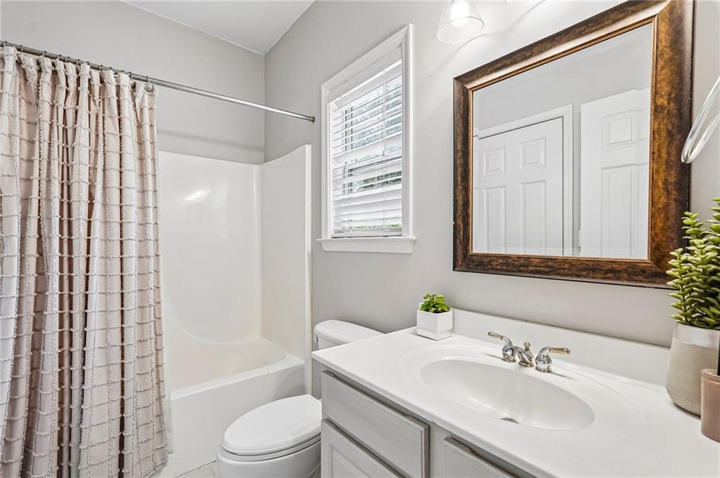 4010 Embassy Way Property Photo 27