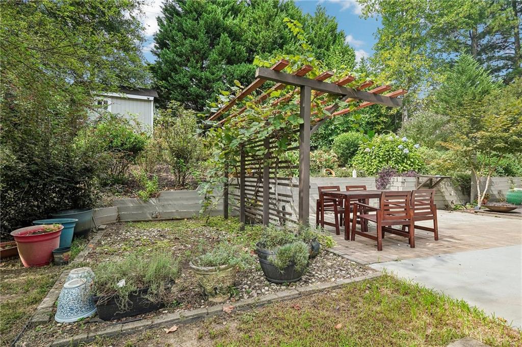 4010 Embassy Way Property Photo 57