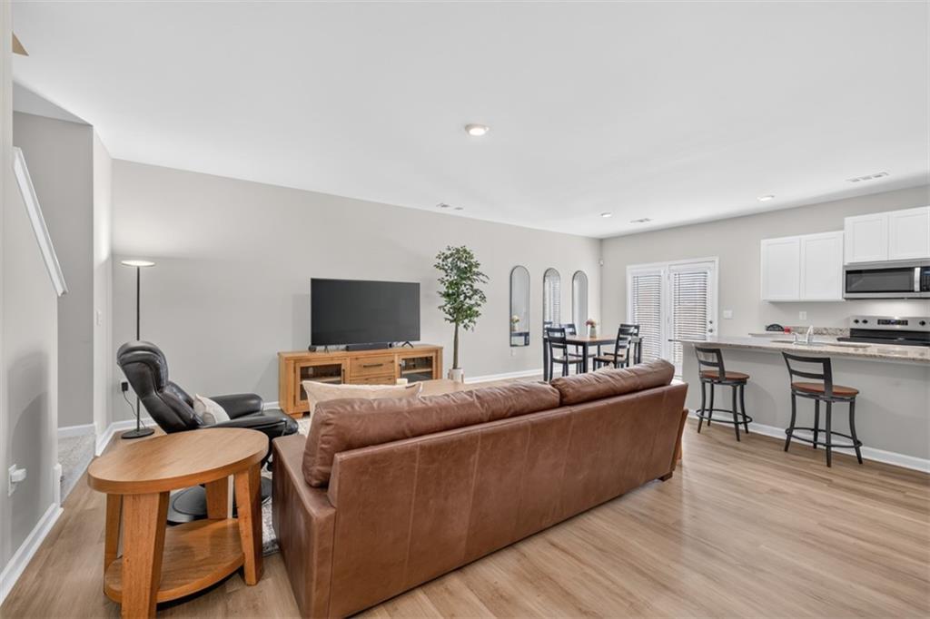 181 Deerberry Drive Property Photo 13