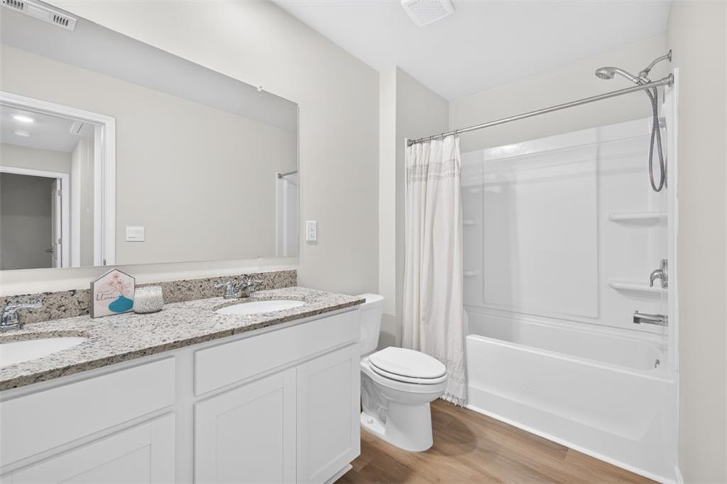 181 Deerberry Drive Property Photo 28