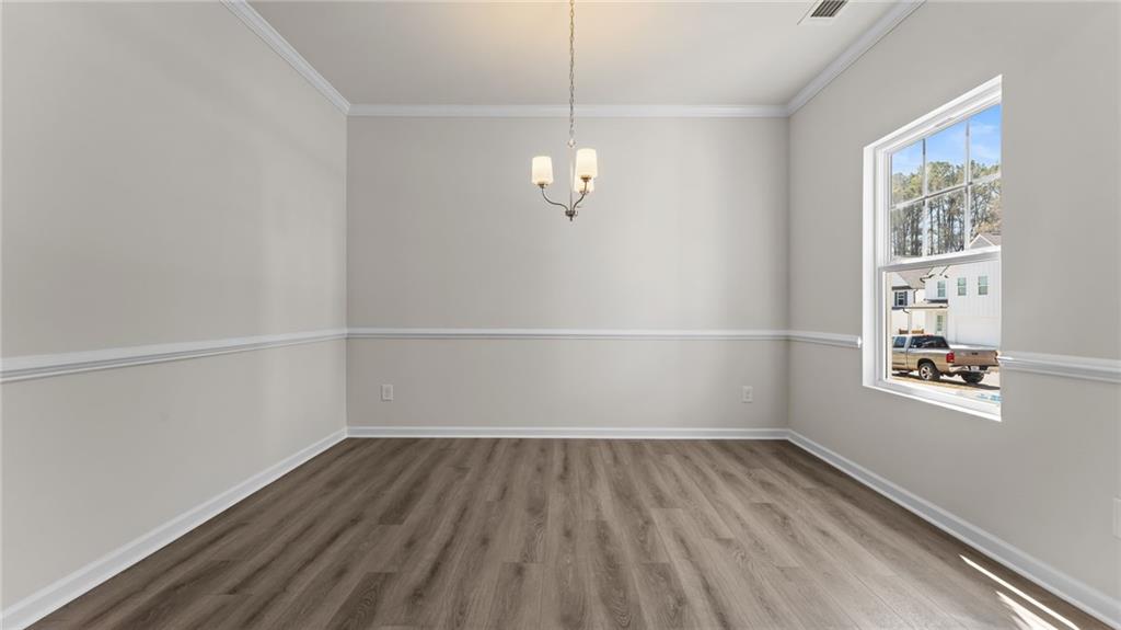 341 Bloomfield Circle Property Photo 6