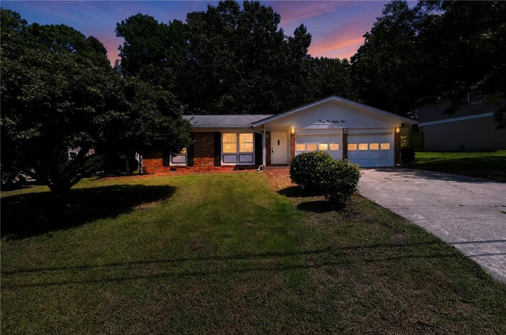 3589 Creatwood Trail
