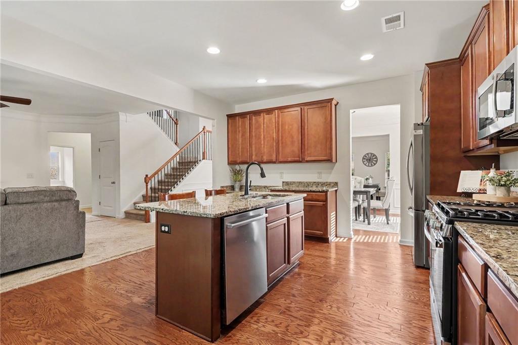 364 Ivy Chase Loop Property Photo 10