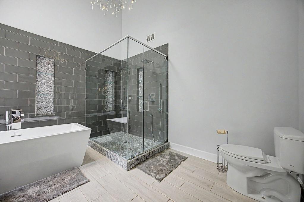 2590 Grassview Drive Property Photo 30