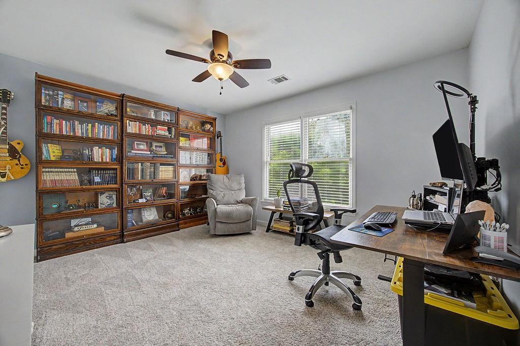 2590 Grassview Drive Property Photo 40