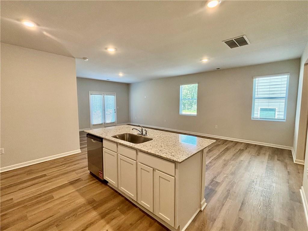 2910 Daxton Lane Property Photo 5