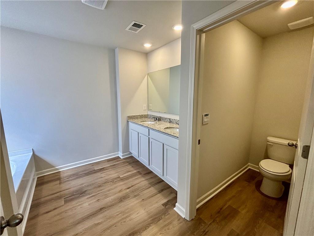 2910 Daxton Lane Property Photo 18