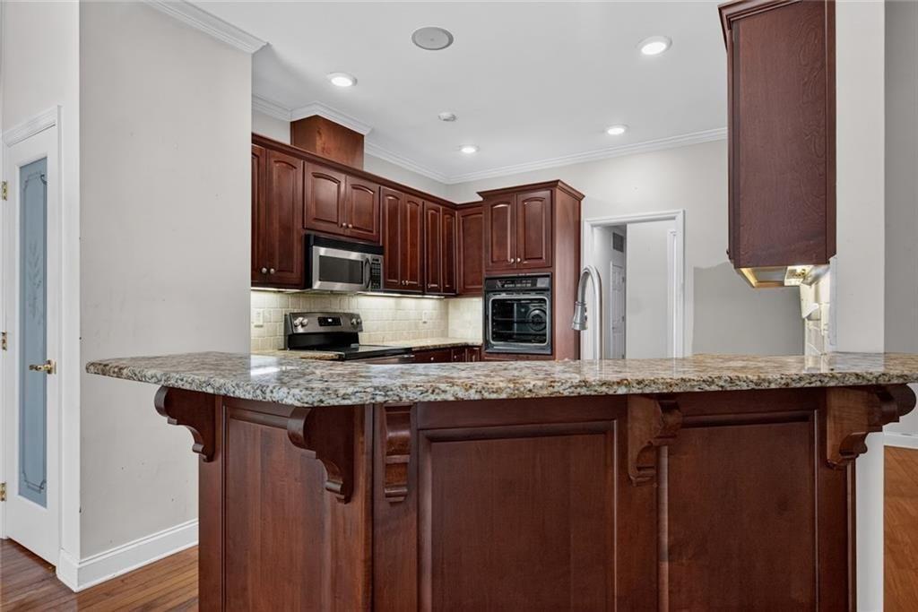 7827086 Property Photo 14