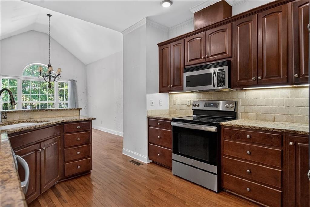 7827086 Property Photo 16