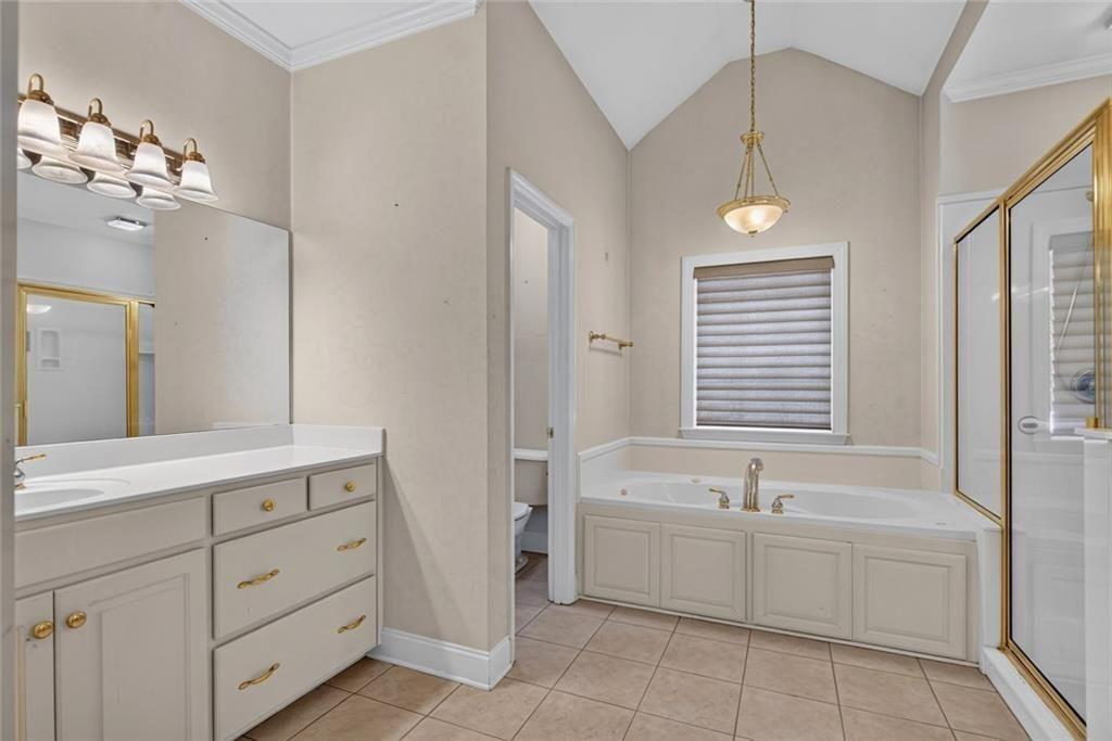 7827086 Property Photo 20