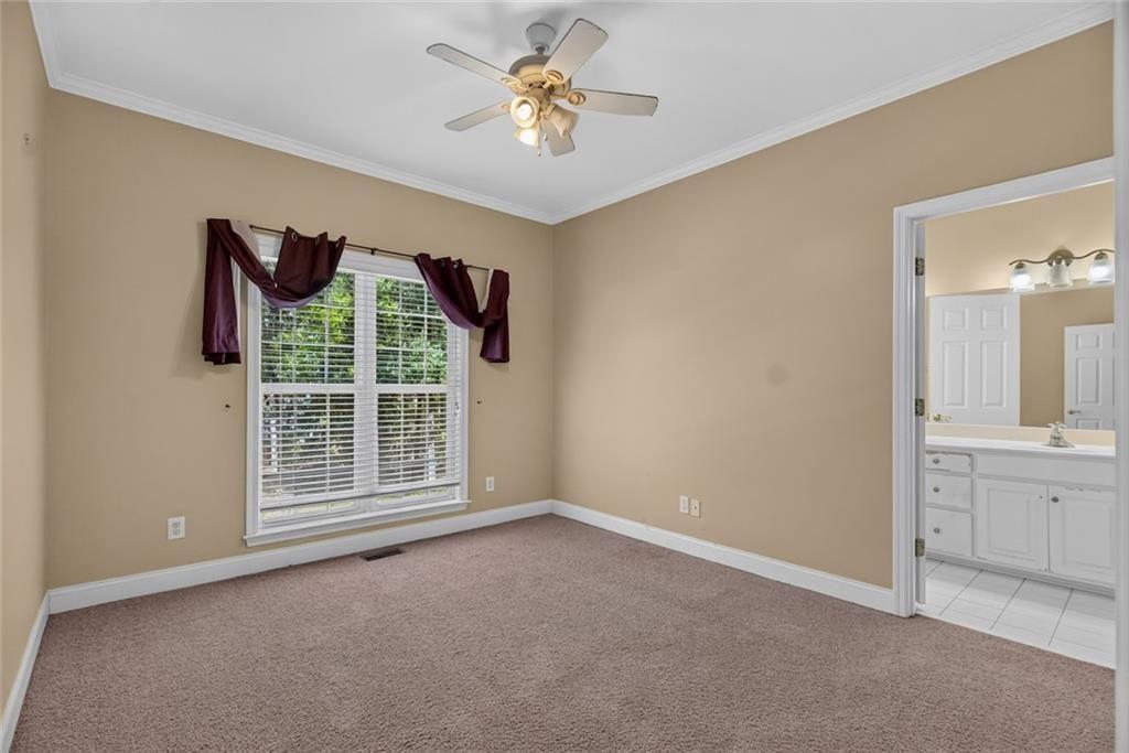 7827086 Property Photo 22