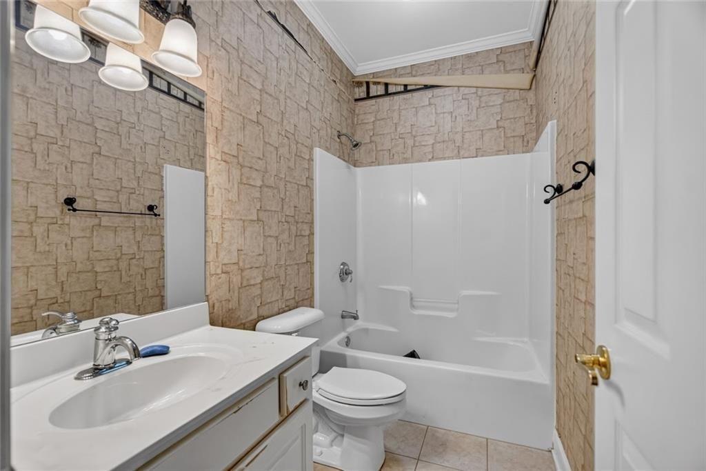 7827086 Property Photo 28