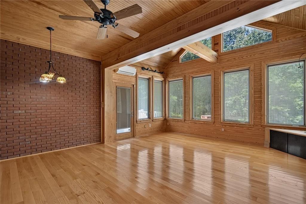 7827086 Property Photo 33