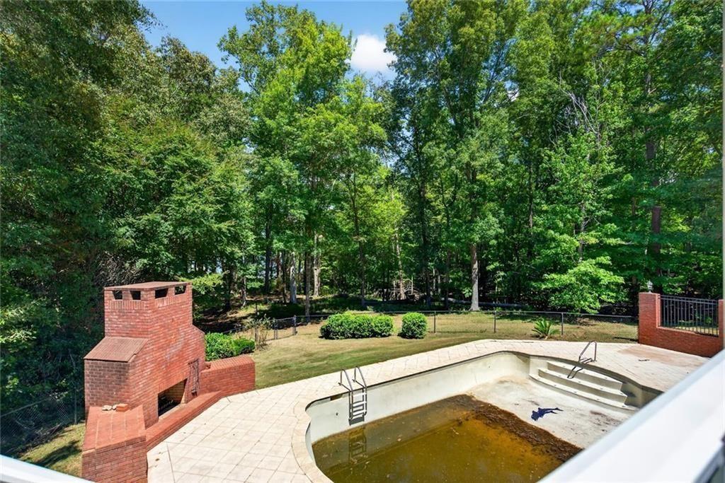 7827086 Property Photo 38