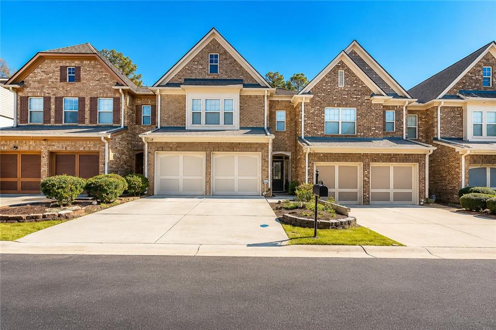 1615 Faircrest Lane Property Photo 1