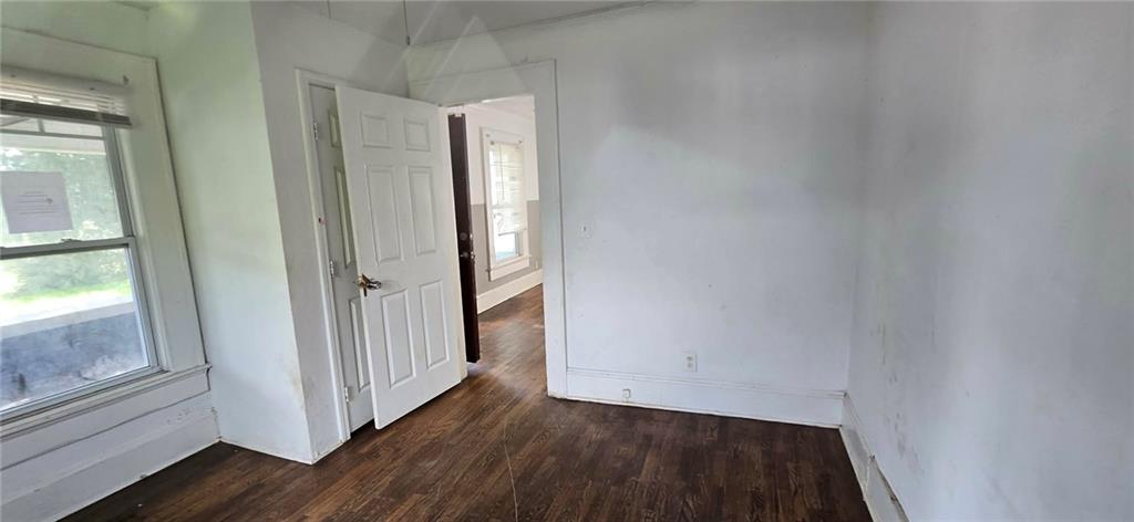 415 King Arnold Street Property Photo 15