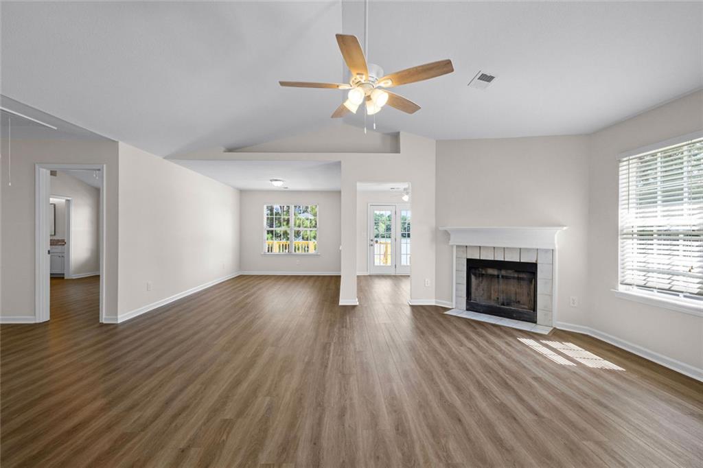 55 Lakeside Point Property Photo 13