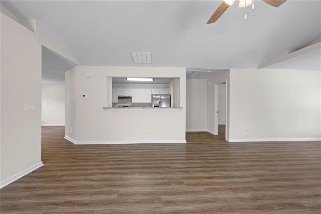 55 Lakeside Point Property Photo 15