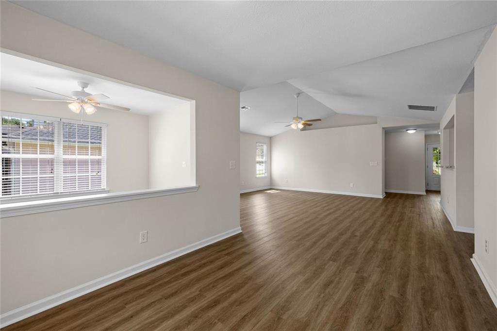 55 Lakeside Point Property Photo 17