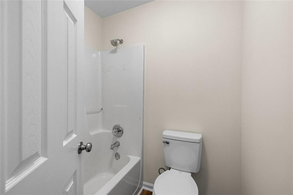 55 Lakeside Point Property Photo 35