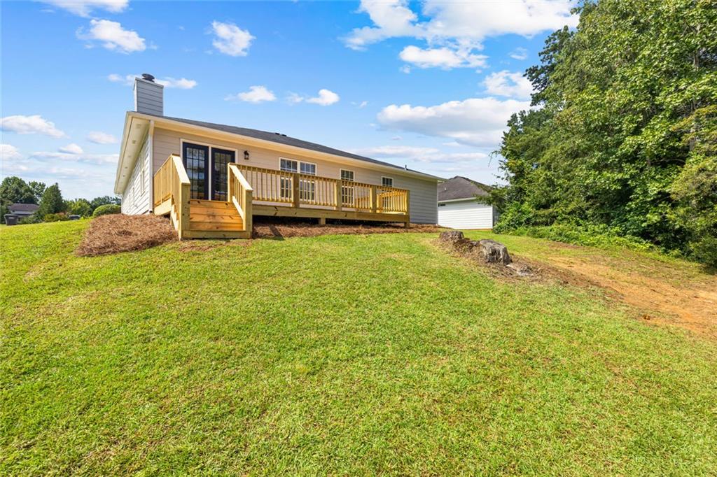 55 Lakeside Point Property Photo 44